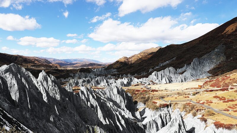 Discover Moshi Park: Sichuan's Alien Landscape of Mylonite Rocks
