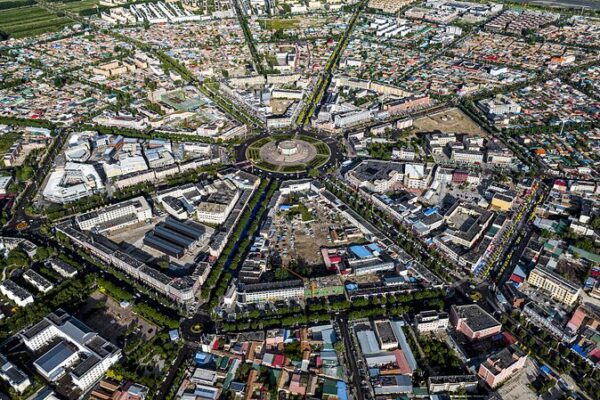 Discover Tekesi: Xinjiang’s Eight-Diagram Maze Town Discover_Tekesi__Xinjiang_s_Eight_Diagram_Maze_Town video poster