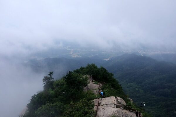 Discover the Enchanting Sea of Clouds at Jigong Mountain in China's Henan Province video poster