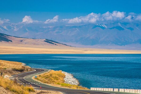 Discover the Pristine Beauty of Sayram Lake in Xinjiang's Alpine Highlands