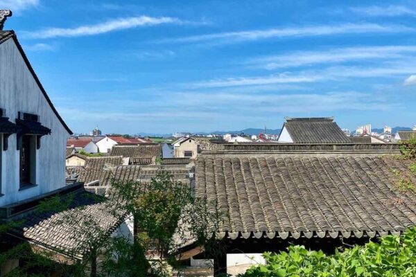 Discover the Rich Heritage of Purple-Clay Pottery in Yixing’s Gunan Street Discover_the_Rich_Heritage_of_Purple_Clay_Pottery_in_Yixing_s_Gunan_Street