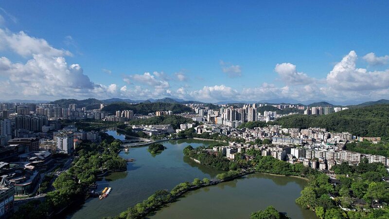 Discover_the_Serenity_of_Huizhou_West_Lake_Guangdongs_Hidden_Gem_poster - Khabar Asia Discover the Serenity of Huizhou West Lake, Guangdong's Hidden Gem video poster