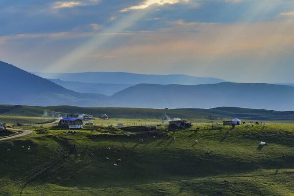 Discovering Qiongkushitai: Xinjiang's Hidden Nomadic Village video poster
