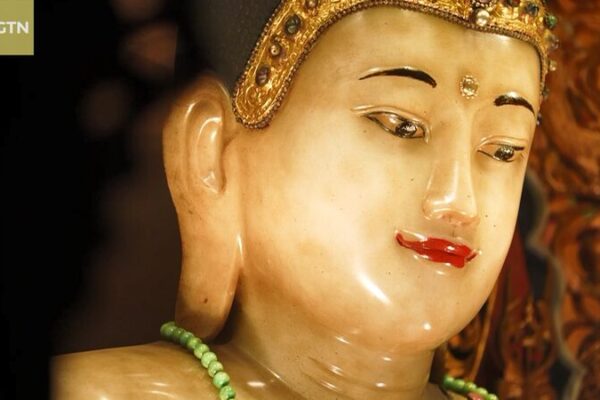 Discovering Shanghai’s Jade Buddha Temple: Breaking Boundaries in a Modern Metropolis Discovering_Shanghai_s_Jade_Buddha_Temple__Breaking_Boundaries_in_a_Modern_Metropolis video poster