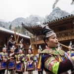 Dong Ethnic Group Celebrates New Year with Visitors in Hubei Province