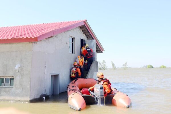 Dongting Lake Dike Breach in Central China to Be Sealed by Tuesday Noon