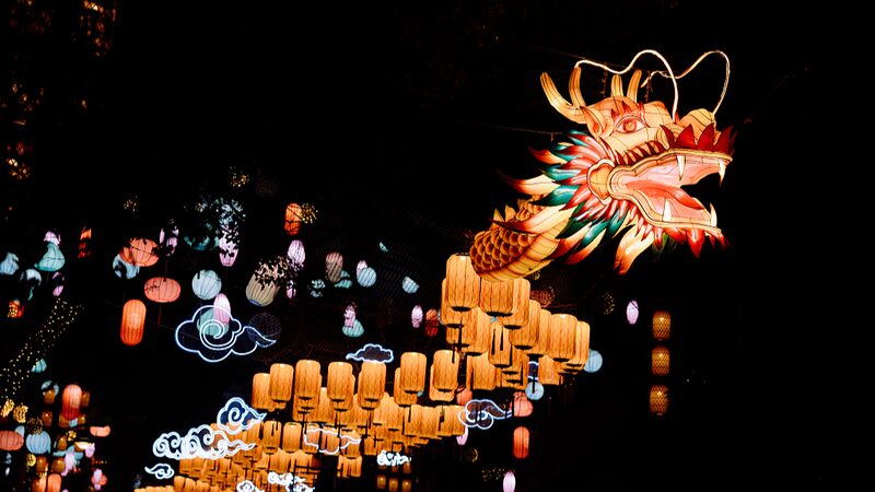 Dragon_Lanterns_Illuminate_Hangzhous_Xixi_Wetland_Park_for_Lantern_Festival - Khabar Asia Dragon Lanterns Illuminate Hangzhou's Xixi Wetland Park for Lantern Festival