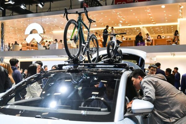 Driving Forward: Three Reasons Behind China’s Leading Role in the New Energy Sector Driving Forward: Three Reasons Behind China's Leading Role in the New Energy Sector