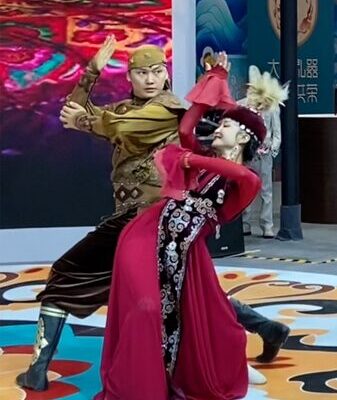 Dunhuang Cultural Expo Showcases Rich Tapestry of Chinese Ethnic Traditions Dunhuang_Cultural_Expo_Showcases_Rich_Tapestry_of_Chinese_Ethnic_Traditions video poster
