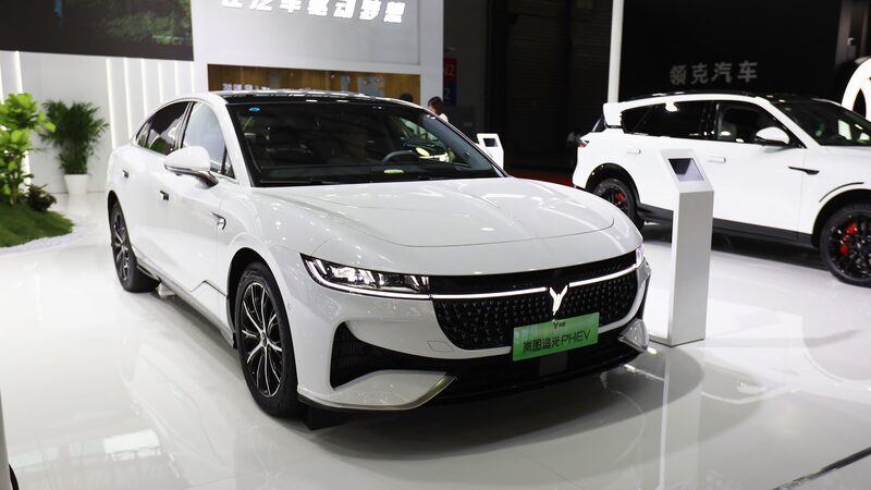 Dutch_Auto_Dealer_Embraces_Chinese_NEVs_Sees_Bright_Future_in_Europe - Khabar Asia Dutch Auto Dealer Embraces Chinese NEVs, Sees Bright Future in Europe