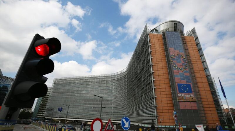EU_Approves_Tariffs_on_Chinese_Electric_Vehicles_under_New_Foreign_Subsidy_Rule - Khabar Asia EU_Approves_Tariffs_on_Chinese_Electric_Vehicles_under_New_Foreign_Subsidy_Rule