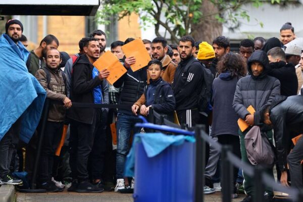 EU Asylum Applications Decline in 2024, Germany Sees 30% Drop EU_Asylum_Applications_Decline_in_2024__Germany_Sees_30__Drop