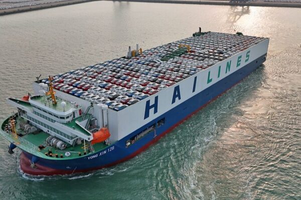 EU Tariff Hikes on Chinese EVs Threaten Industry Growth and Green Goals