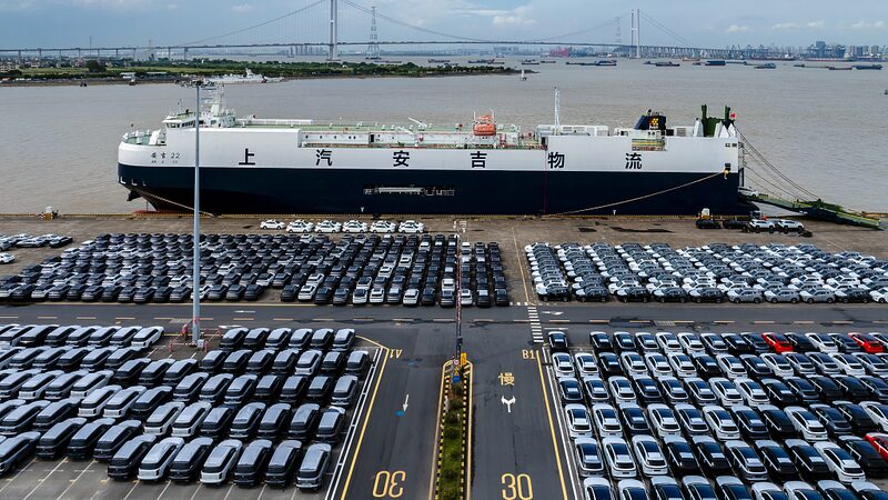 EU_s_Tariffs_on_Chinese_Electric_Vehicles_Signal_Regulatory_Crossroads - Khabar Asia EU_s_Tariffs_on_Chinese_Electric_Vehicles_Signal_Regulatory_Crossroads