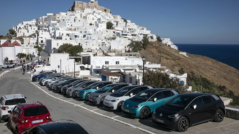 EUs_Potential_Tariffs_on_Chinese_EVs_Could_Hinder_Climate_Goals - Khabar Asia EU's Potential Tariffs on Chinese EVs Could Hinder Climate Goals