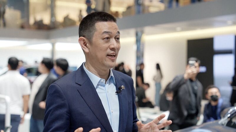 EV Charging vs. Battery Swapping: NIO's CEO William Li Discusses Future Strategy video poster