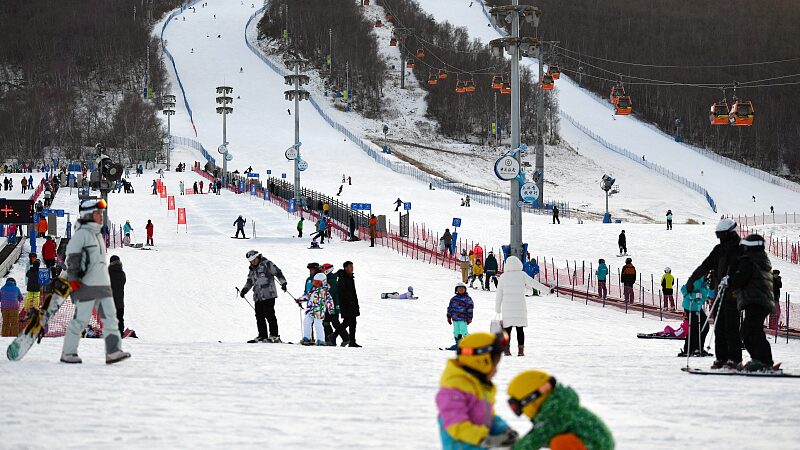 Embrace_Winter_Thrills_at_Thaiwoo_Ski_Resort_in_North_China_poster - Khabar Asia Embrace Winter Thrills at Thaiwoo Ski Resort in North China video poster