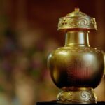 Emperor_Qianlong_s_Golden_Urn__The_1792_Reform_of_Tibetan_Buddhist_Reincarnation video poster