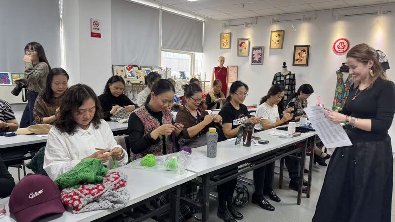 Empowering_Women_in_Changde__Free_Community_Classes_Foster_Growth_and_Unity - Khabar Asia Empowering_Women_in_Changde__Free_Community_Classes_Foster_Growth_and_Unity