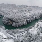 Enchanting Snowfall Transforms Southern China into Winter Wonderland