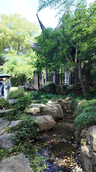 Escape_the_Summer_Heat_at_Jichang_Garden__A_Tranquil_Retreat_in_Wuxi_poster - Khabar Asia Escape_the_Summer_Heat_at_Jichang_Garden__A_Tranquil_Retreat_in_Wuxi video poster