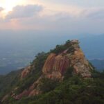 Experience Winter's Beauty: Snowy Scenery at Jigong Mountain in Henan Province video poster