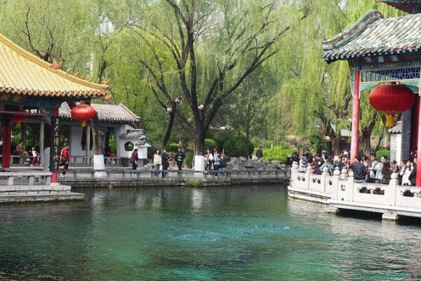 Experience the Timeless Tranquility of Baotu Spring in Jinan video poster