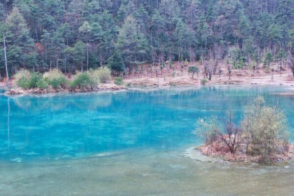 Exploring Blue Moon Valley: Yunnan's Gem of Serene Beauty and Adventure video poster