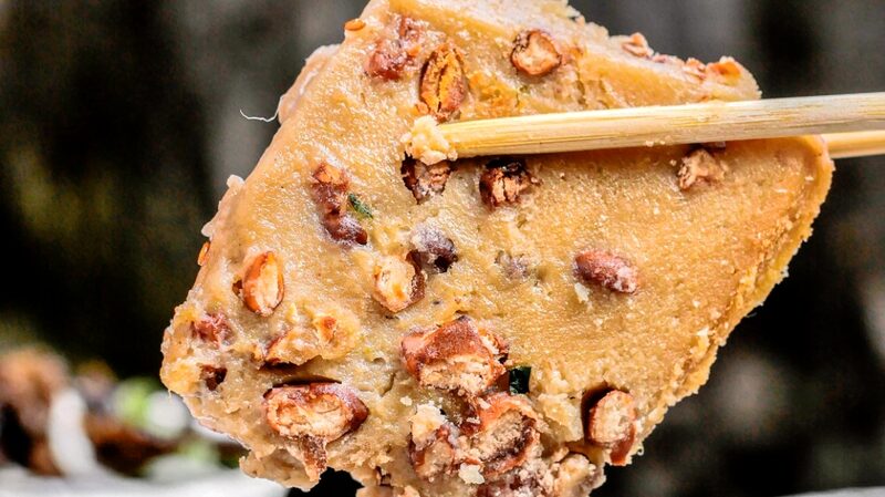 Exploring_Hainans_Traditional_Desserts_Brown_Sugar_and_Red_Bean_Cakes - Khabar Asia Exploring Hainan's Traditional Desserts: Brown Sugar and Red Bean Cakes