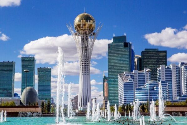 Exploring Kazakhstan’s Architectural Marvels: A Fusion of History and Futurism Exploring Kazakhstan's Architectural Marvels: A Fusion of History and Futurism