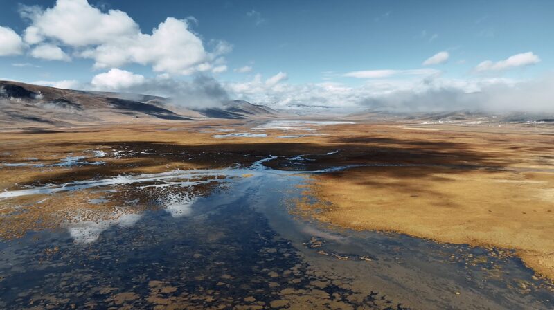 Exploring Longbaotan Wetlands: A High-Altitude Sanctuary in China's Sanjiangyuan video poster