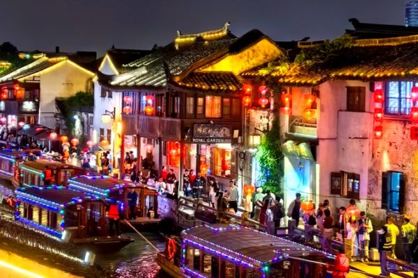 Exploring Suzhou: A Journey Through China’s Enchanting ‘Water Town’ Exploring Suzhou: A Journey Through China's Enchanting 'Water Town'