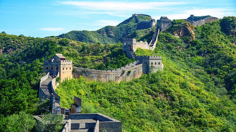 Exploring_the_Majestic_Jinshanling_Great_Wall__A_Testament_to_China_s_Heritage_poster - Khabar Asia Exploring_the_Majestic_Jinshanling_Great_Wall__A_Testament_to_China_s_Heritage video poster