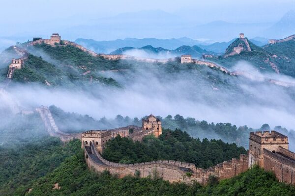 Exploring_the_Majestic_Jinshanling_Section_of_the_Great_Wall__A_Journey_Through_Time video poster