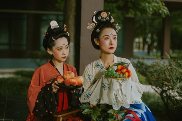 Exploring the Mid-Autumn Festival Customs of Ancient China Exploring the Mid-Autumn Festival Customs of Ancient China video poster