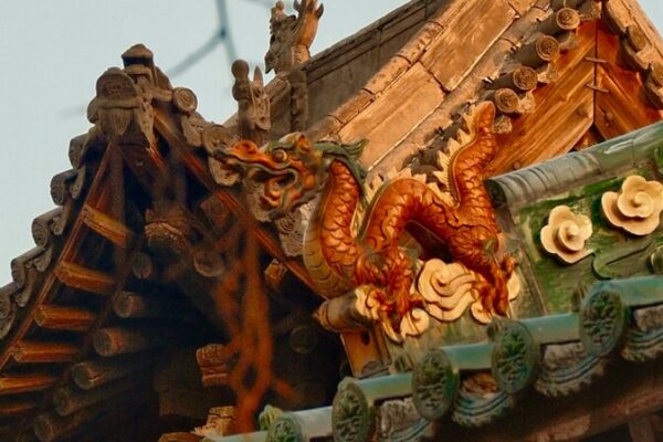 Exploring the Timeless Beauty of Shuanglin Temple in Shanxi Province