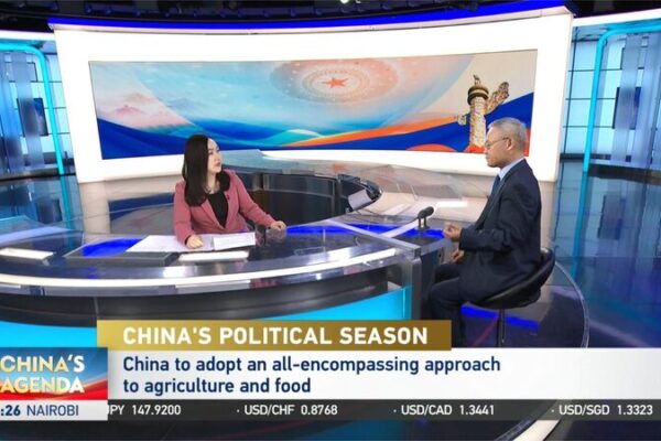 FAO Economist Praises China's New Agricultural Approach Boosting Food Sources video poster