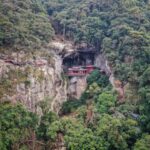 Fangguang Temple: Fujian's Millennium-Old Cliffside Marvel
