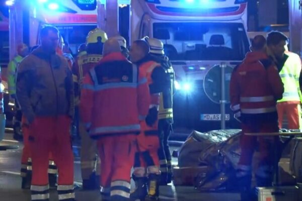 Five_Killed__Over_200_Injured_in_Car_Attack_at_German_Christmas_Market video poster