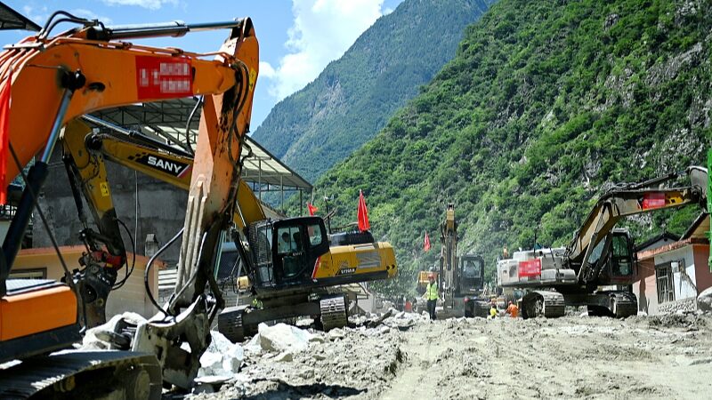 Flash_Flood_and_Mudslide_in_Southwest_China_s_Kangding_City_Leave_10_Dead__17_Missing