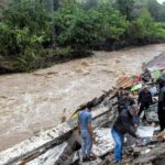 Flash_Flood_in_Southern_Iran_Claims_15_Lives