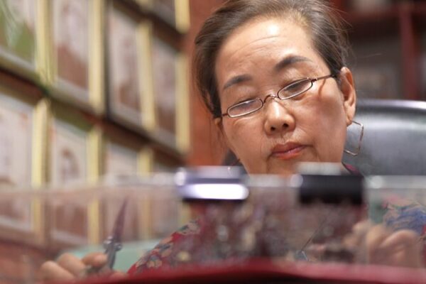 From Folklore to Paper: The Artistry of Shaanxi’s Papercutting Master Cao Hongxia From_Folklore_to_Paper__The_Artistry_of_Shaanxi_s_Papercutting_Master_Cao_Hongxia