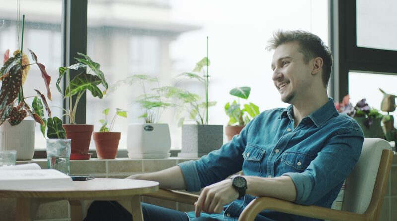 From_the_UK_to_Chengdu_Scotts_Love_Affair_with_Kung_Pao_Chicken_poster - Khabar Asia From the UK to Chengdu: Scott's Love Affair with Kung Pao Chicken video poster