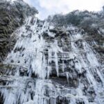Frozen Beauty: Guizhou's Diaoshuiyan Waterfall Transforms into Ice Spectacle