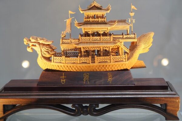 Fuzhou Cork Painting: Where Tradition Meets Innovation Fuzhou_Cork_Painting__Where_Tradition_Meets_Innovation