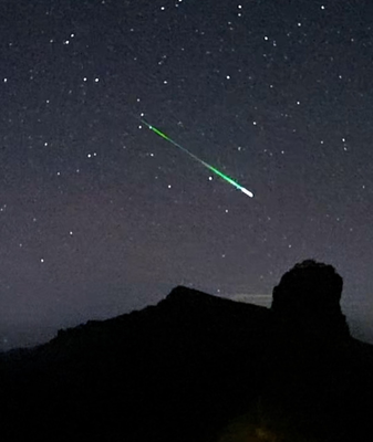 Geminid Meteor Shower Illuminates Mount Fanjing’s Night Sky Geminid_Meteor_Shower_Illuminates_Mount_Fanjing_s_Night_Sky video poster