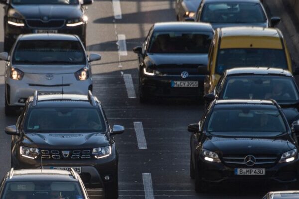 German Transport Minister Faces Backlash Over Proposed Weekend Driving Bans German Transport Minister Faces Backlash Over Proposed Weekend Driving Bans