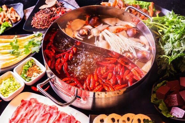 Global Diners Queue Up for Chinese Flavors as Cuisine Goes Global Global Diners Queue Up for Chinese Flavors as Cuisine Goes Global