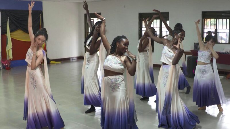 Global_Embrace_of_Chinese_Culture__From_Hanfu_in_Uganda_to_Xinjiang_s_Tourism_Boom - Khabar Asia Global_Embrace_of_Chinese_Culture__From_Hanfu_in_Uganda_to_Xinjiang_s_Tourism_Boom