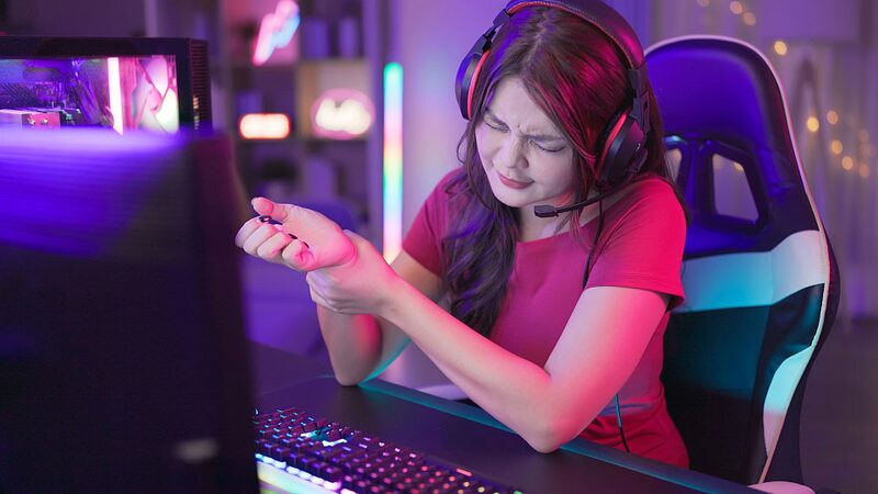 Global PC and Console Gaming Growth Slows as Players Log Fewer Hours